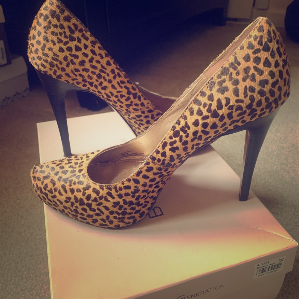 BCBG Pumps